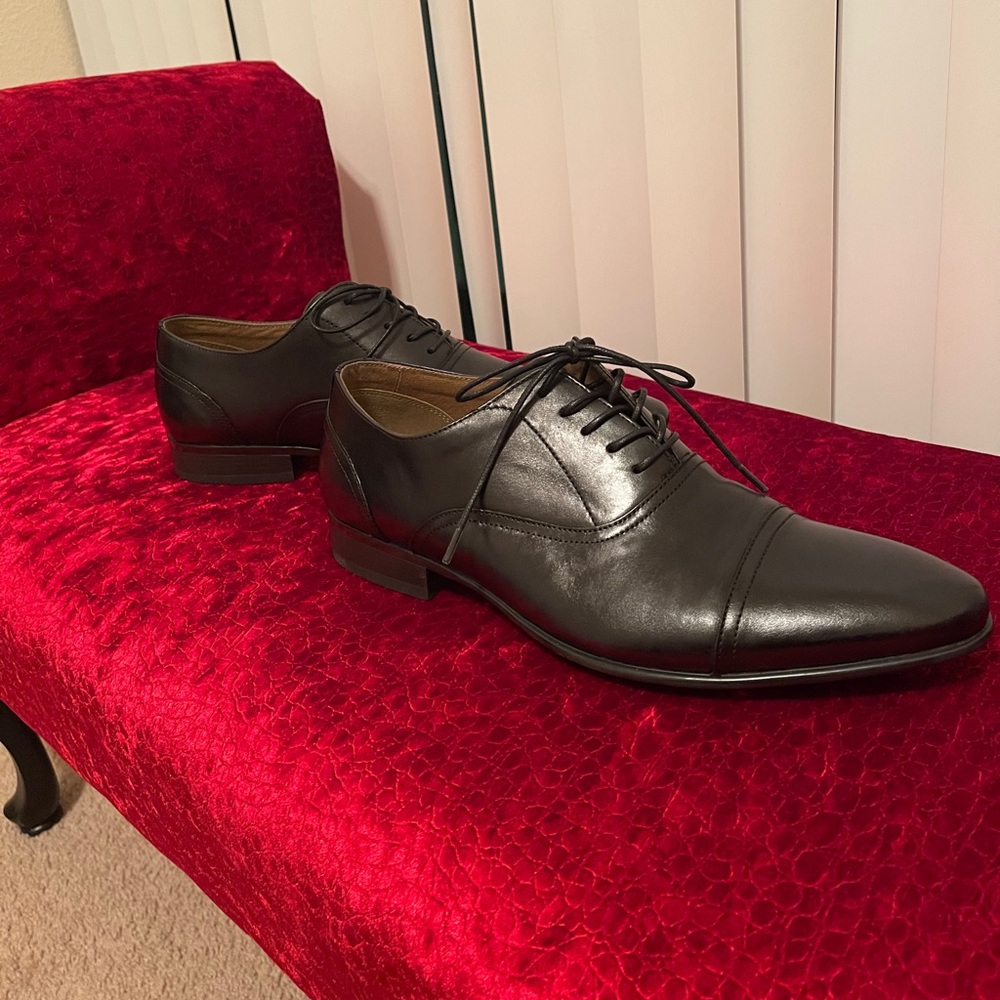 Aldo cap-toe dress shoe